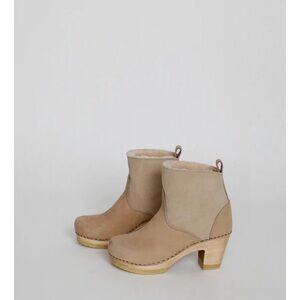 No6 pull on shearling clog boot